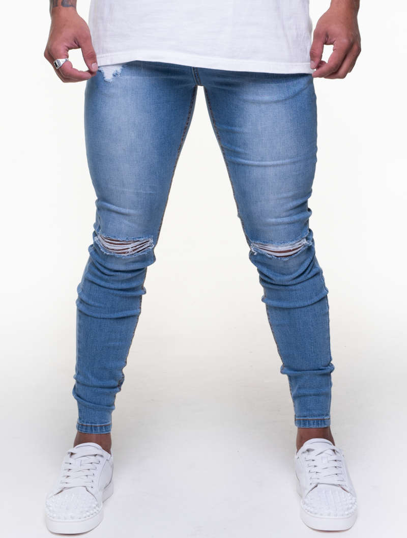 SKY BLUE KNEE RIPPED JEANS